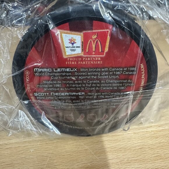 2002 McDonald's Lemieux / Nedermayer Salt Lake Olympics Team Canada Hockey Puck - Picture 2 of 2